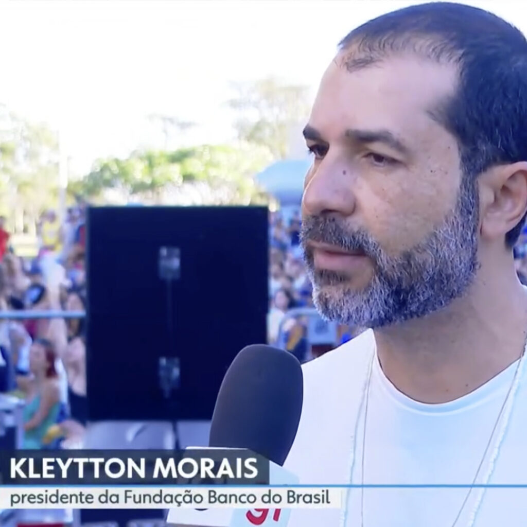 Inclusão econômica da população LGBTQIA+ pela empregabilidade